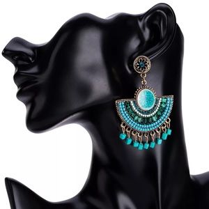 BEADED VINTAGE BOHEMIAN TASSEL EARRINGS